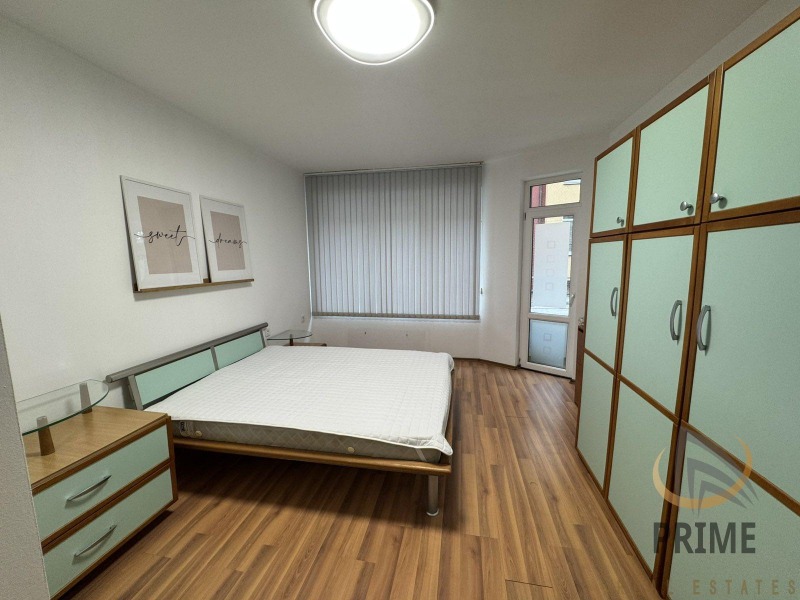 Na sprzedaż  2 sypialnie Burgas , Wazrażdane , 101 mkw | 87778409 - obraz [11]