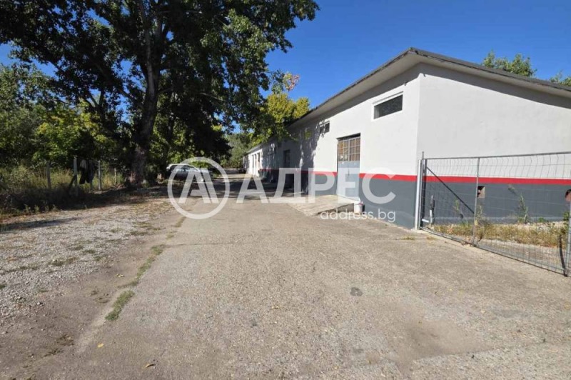 Продава  Пром. помещение град Видин , Промишлена зона - Юг , 2300 кв.м | 53168272 - изображение [4]