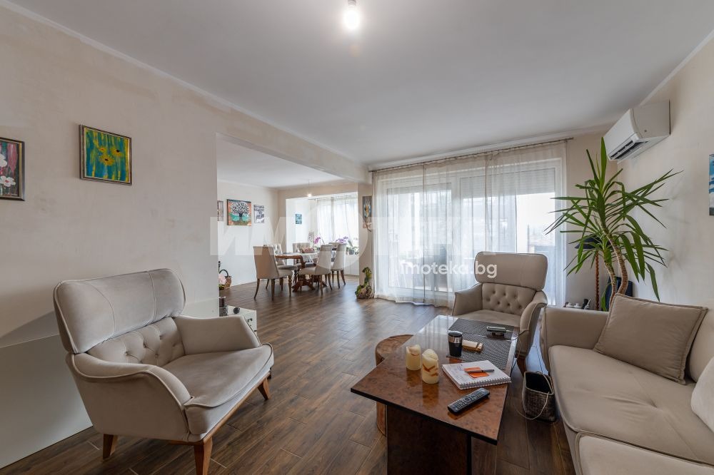 Продава 3-СТАЕН, гр. Варна, Централна поща, снимка 2 - Апартаменти - 54944814