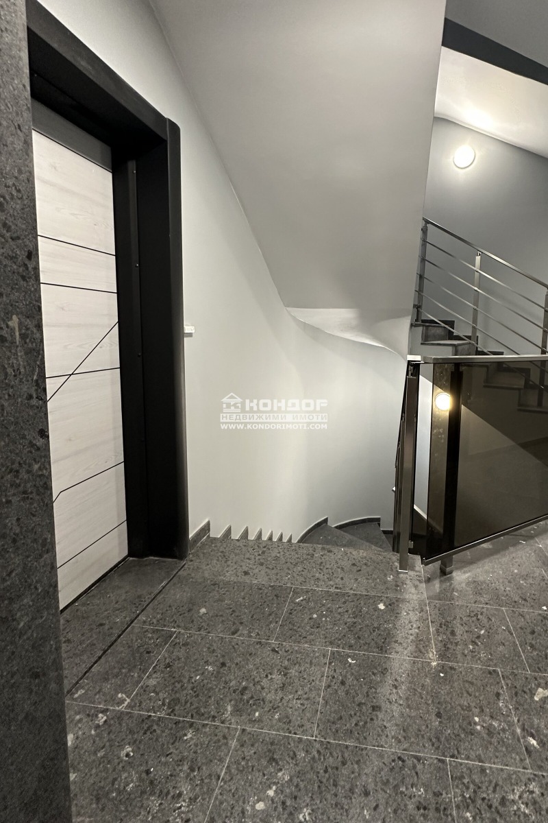 Til salgs  2 soverom Plovdiv , Karsjijaka , 99 kvm | 36930434 - bilde [5]