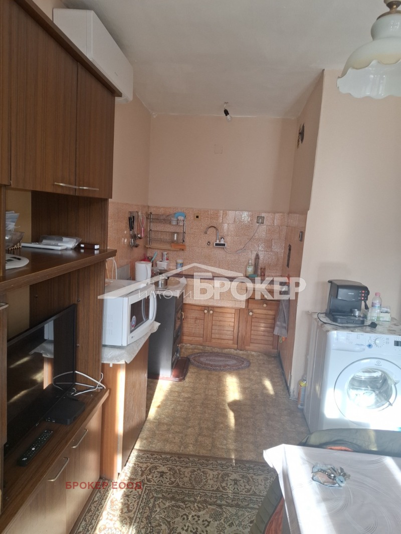 Продава 4-СТАЕН, гр. Сливен, Клуцохор