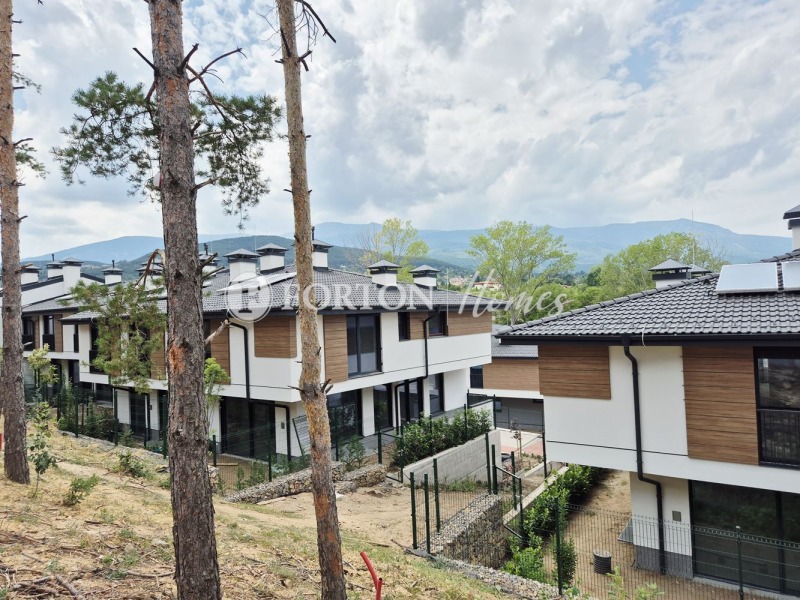 In vendita  Casa Sofia , m-t Kambanite , 275 mq | 26215108 - Immagine [2]