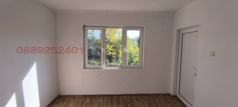 Продава КЪЩА, с. Стефан Стамболово, област Велико Търново, снимка 4 - Къщи - 52780315