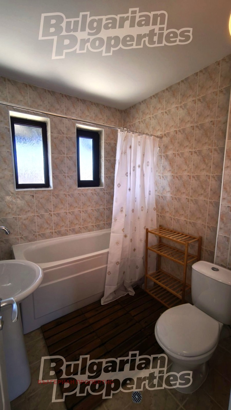 Продава КЪЩА, с. Църква, област Добрич, снимка 3 - Къщи - 53518498