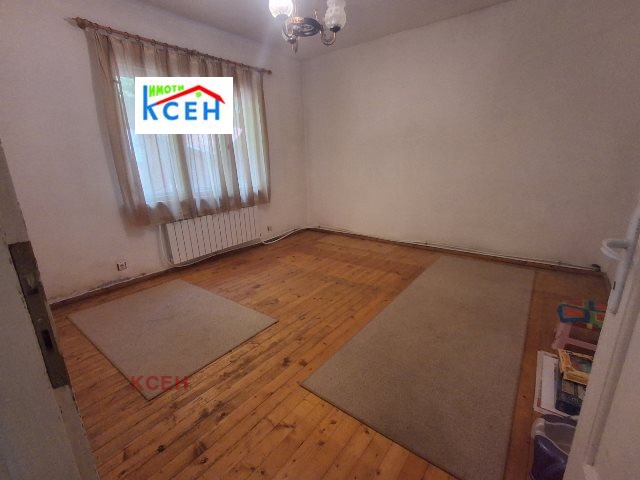 Продава КЪЩА, гр. Търговище, Боровец, снимка 3 - Къщи - 54929637