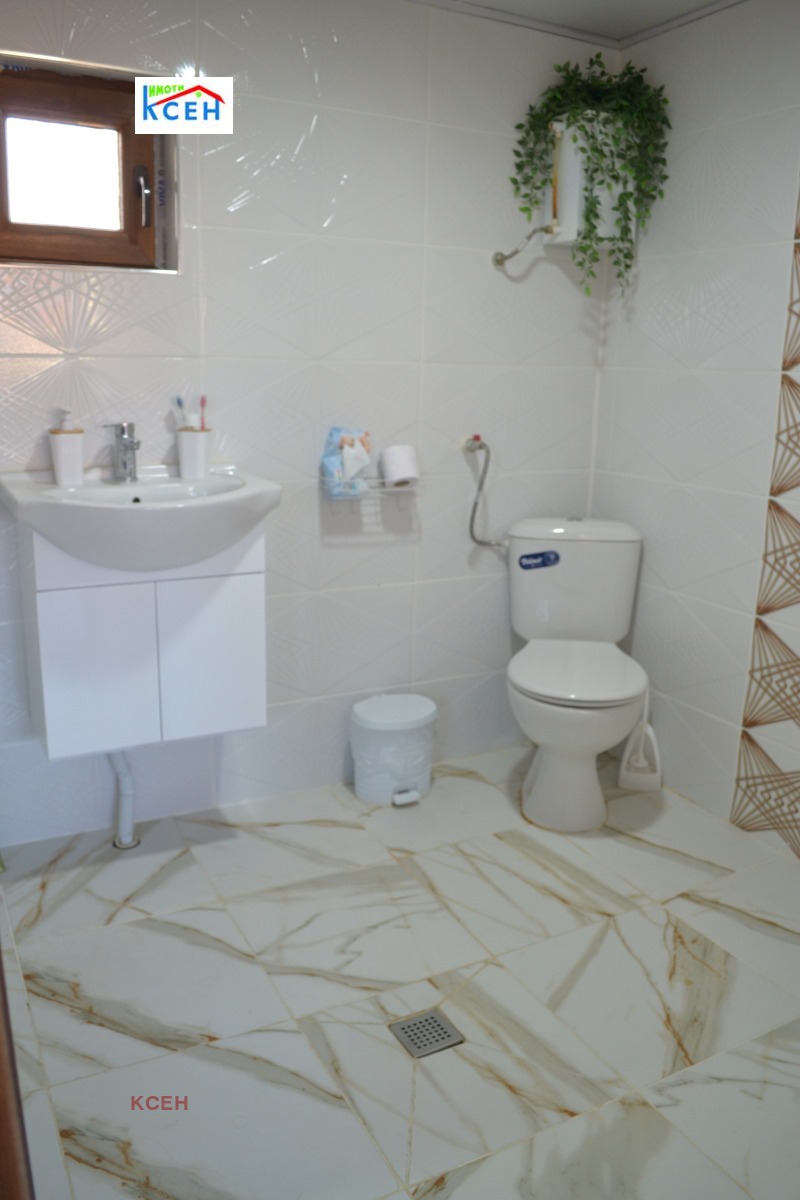 Продава ВИЛА, гр. Търговище, Запад 3, снимка 11 - Вили - 53266758