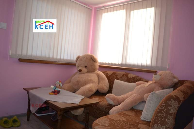 Продава ВИЛА, гр. Търговище, Запад 3, снимка 14 - Вили - 53266758