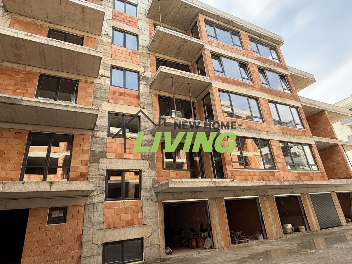 Продава 2-СТАЕН, гр. Поморие, област Бургас, снимка 2 - Апартаменти - 53993509