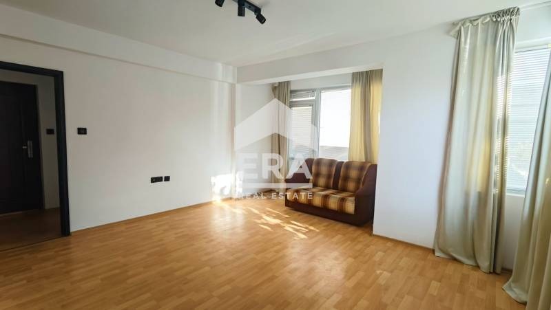 Продава 2-СТАЕН, гр. Търговище, Вароша, снимка 9 - Апартаменти - 53121100