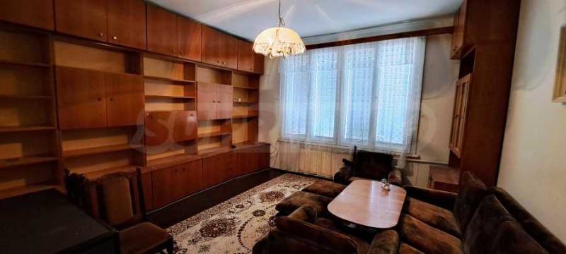 Продава ЕТАЖ ОТ КЪЩА, гр. Севлиево, област Габрово, снимка 11 - Етаж от къща - 46245973