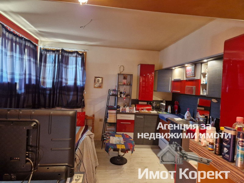 Продава КЪЩА, гр. Асеновград, област Пловдив, снимка 15 - Къщи - 49089987