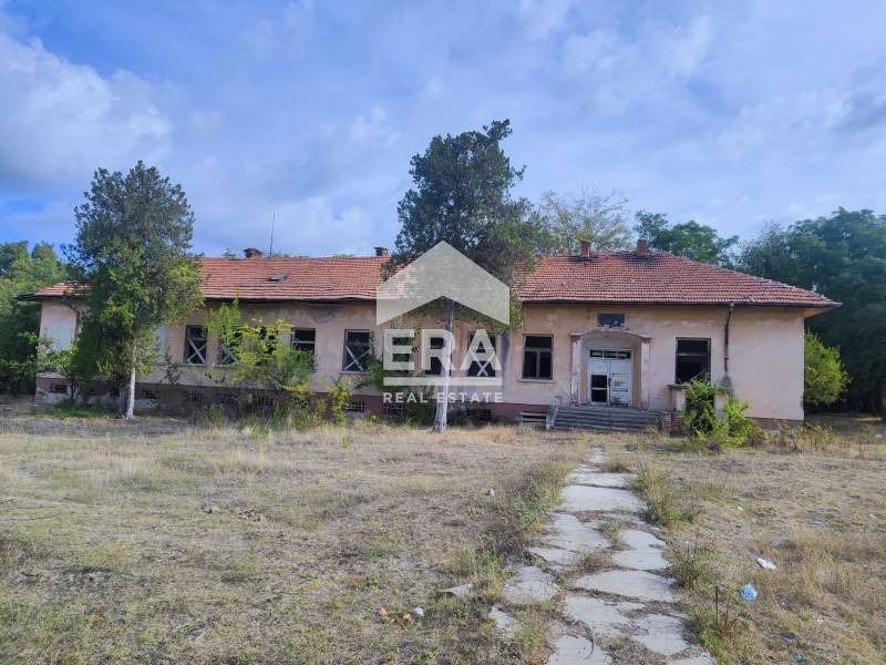 In vendita  Casa regione Yambol , Charda , 330 mq | 81926264