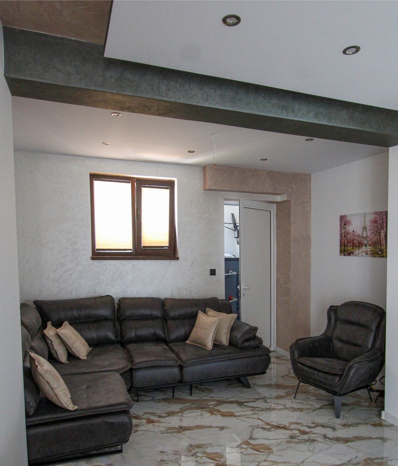 Продава КЪЩА, гр. София, с. Долни Богров, снимка 5 - Къщи - 52826453