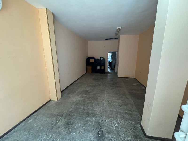 Til salgs  Butikk Stara Zagora , Tsentar , 54 kvm | 22272850 - bilde [3]