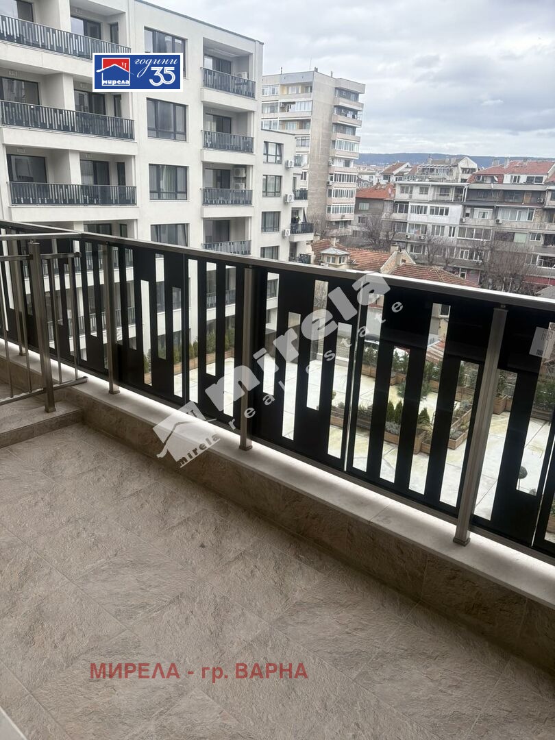 Продава 2-СТАЕН, гр. Варна, Център, снимка 3 - Апартаменти - 54607659