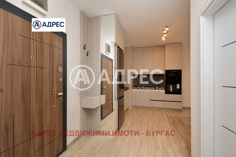 Продава 3-СТАЕН, гр. Бургас, Изгрев, снимка 2 - Апартаменти - 54193361