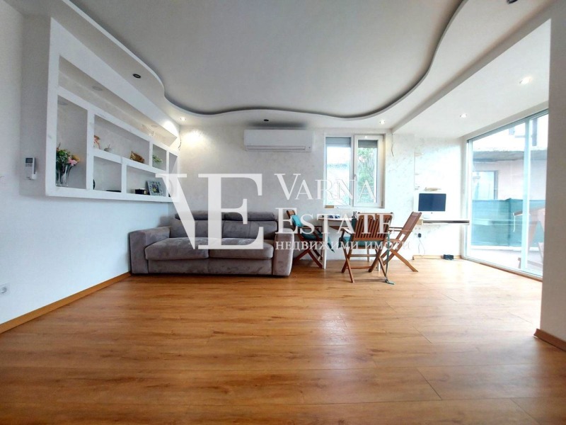 Продава КЪЩА в град Варна, Виница - 250 кв.м / 279 900 € » 547 436.82 лв., ВАРНА ЕСТЕЙТ