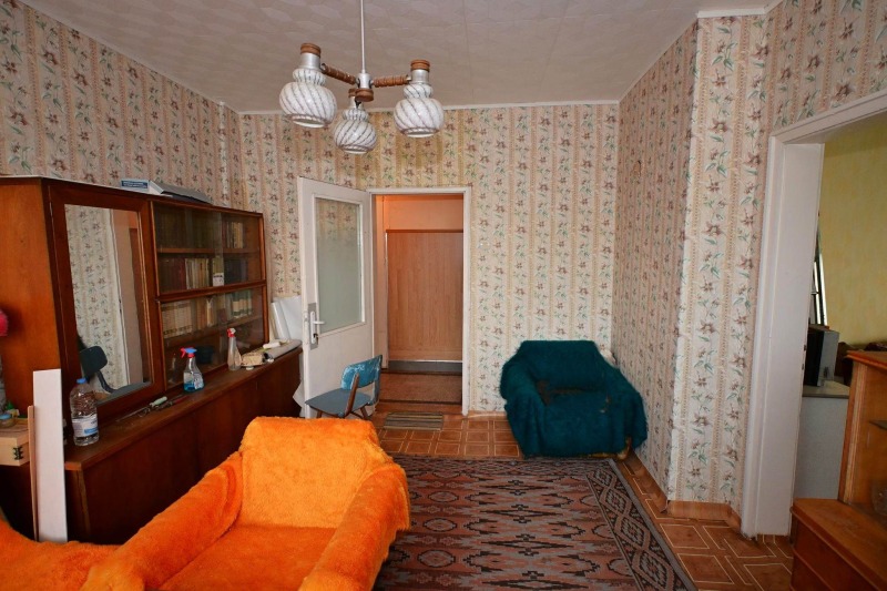 Продаја  1 спаваћа соба Перник , Рено , 68 м2 | 29243134 - слика [4]