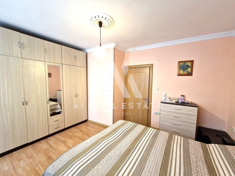 Na prodej  1 ložnice Pleven , Storgozija , 68 m2 | 75786650 - obraz [13]
