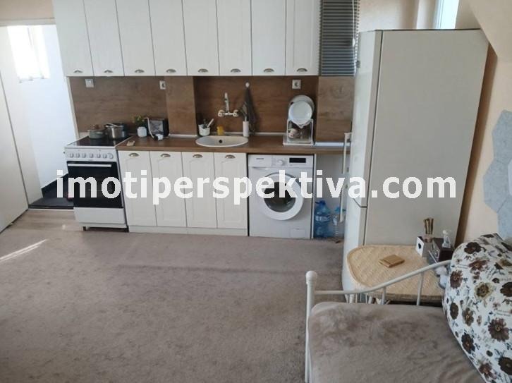 Myytävänä  1 makuuhuone Plovdiv , Tsentar , 67 neliömetriä | 82838047