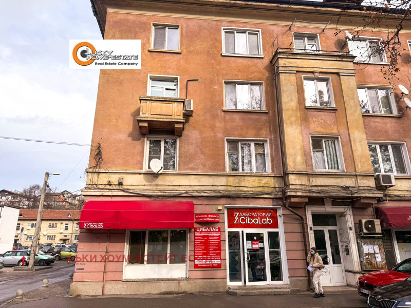 Na prodej  2 ložnice Pernik , Centar , 85 m2 | 23434460 - obraz [2]