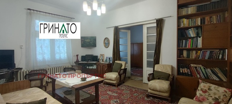 For Sale  3 bedroom Sofia , Doktorski pametnik , 107 sq.m | 75470495