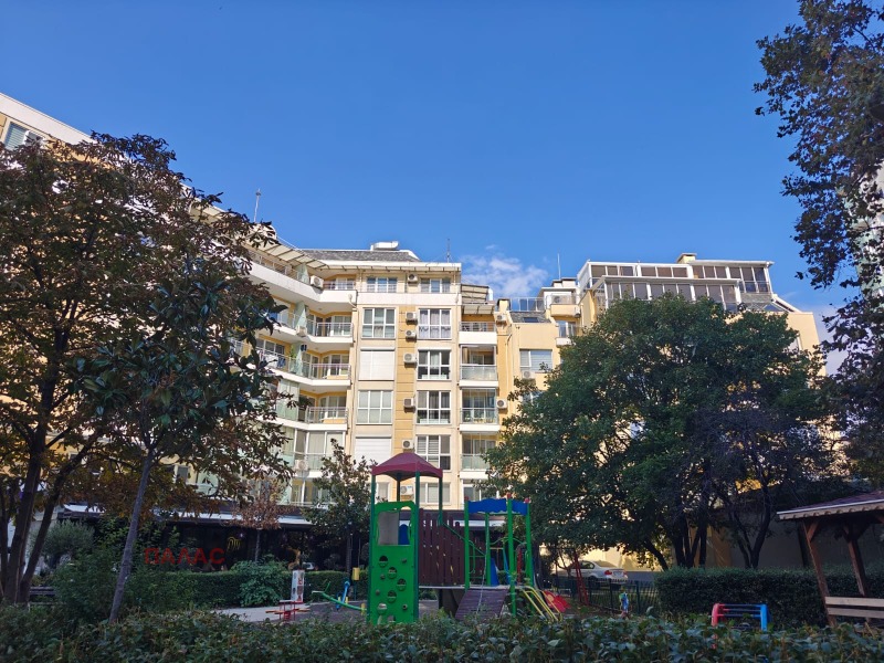 Продава 2-СТАЕН в град Бургас, Зорница - 64 кв.м / 203 000 € » 397 033.49 лв., ПАЛАС