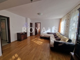 2 bedroom Sportna zala, Varna 1