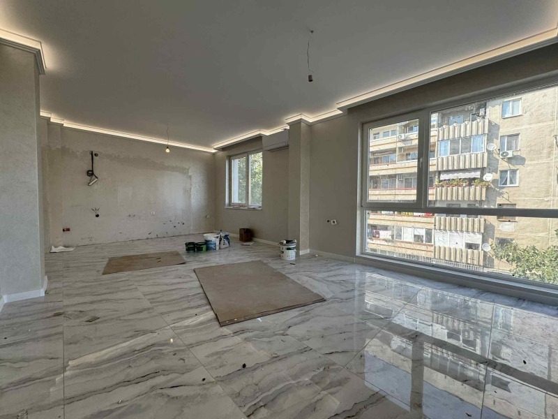En venta  1 dormitorio Plovdiv , Kyuchuk Parizh , 66 metros cuadrados | 33215907 - imagen [2]
