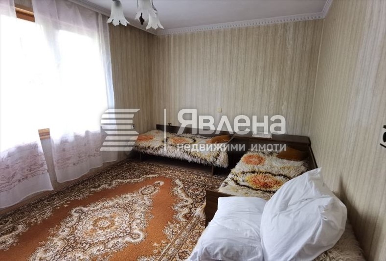 Продава КЪЩА, с. Падеш, област Благоевград, снимка 13 - Къщи - 47442317