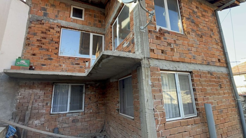 Προς πώληση  σπίτι περιοχή Plovdiv , Υστηνα , 120 τ.μ | 61193930 - εικόνα [2]