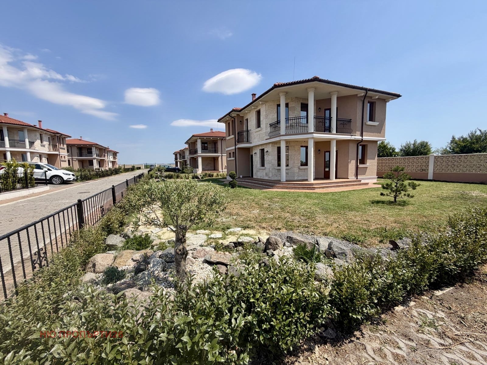 Продава КЪЩА, гр. Поморие, област Бургас, снимка 7 - Къщи - 55130169