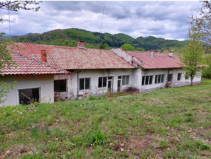 Продава ВИЛА, гр. Троян, област Ловеч, снимка 10 - Вили - 52921768