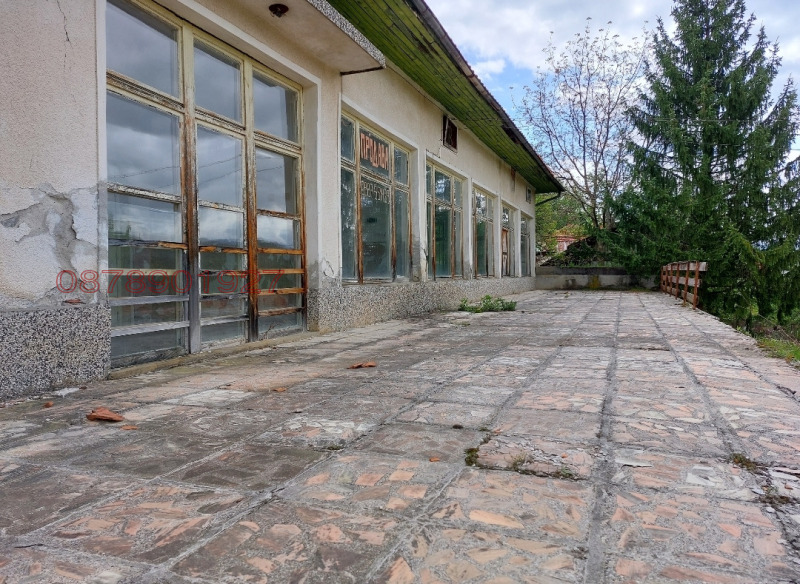 Продава ВИЛА, гр. Троян, област Ловеч, снимка 11 - Вили - 52921768