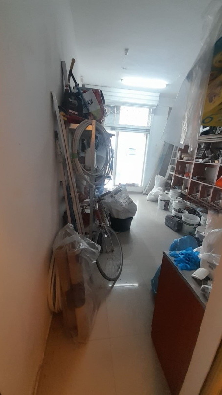 Продава  Магазин, град София, Редута • 63 000 EUR • ID 96103443 — holmes.bg - [1] 