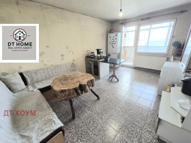 Продава 4-стаен град Русе Дружба 3 - [1] 