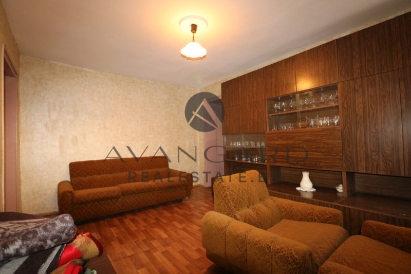 For Sale  House Floor Plovdiv , Proslav , 80 sq.m | 10836225 - image [2]