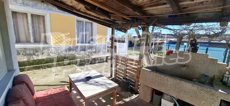 Продава КЪЩА, с. Дебелт, област Бургас, снимка 5 - Къщи - 52735101