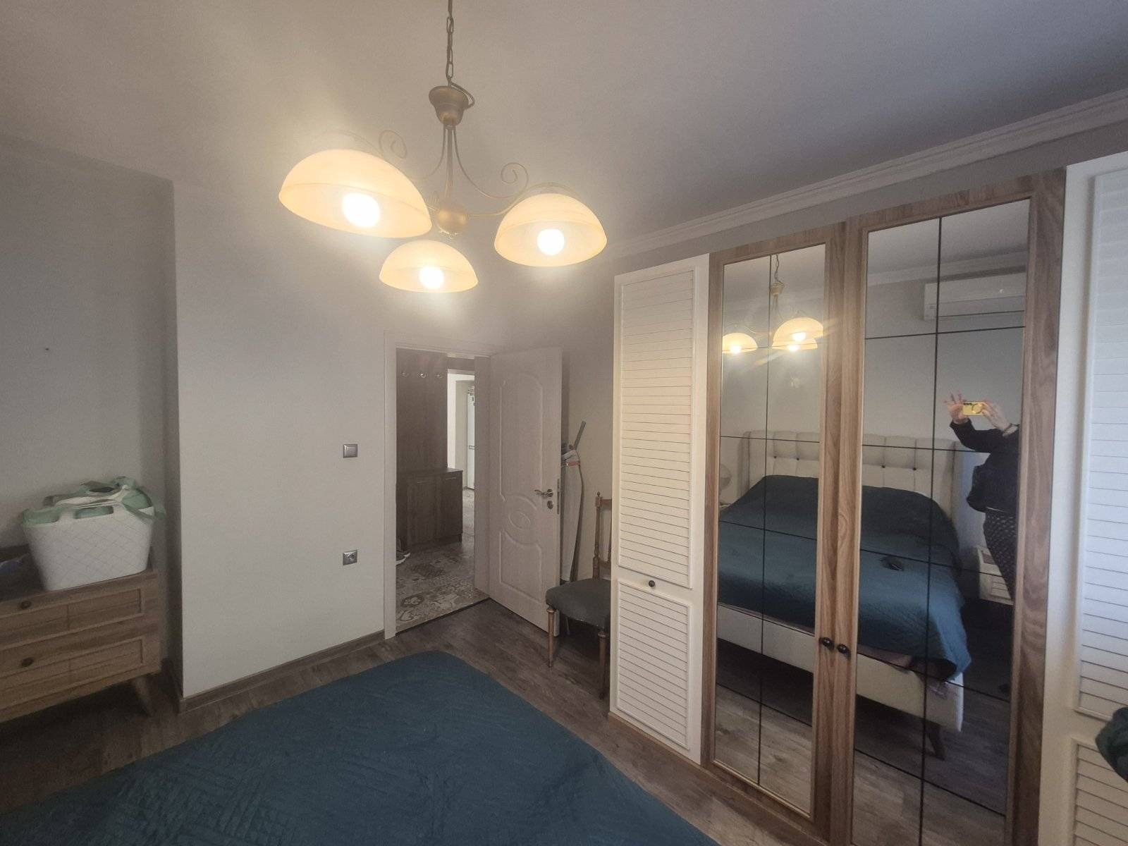 Продава МНОГОСТАЕН, гр. Плевен, Идеален център, снимка 3 - Апартаменти - 54253441