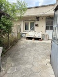 Продава КЪЩА, област Пловдив, с. Зелениково • 52000 лв. • 35053130 — Holmes.bg