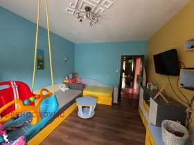 ����� ������� 3-�����,���� �����, ������� 2>