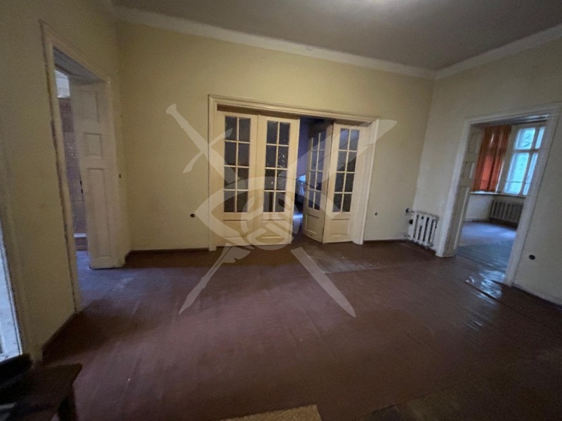 Na prodej  3+ ložnice Sofia , Centar , 181 m2 | 97438107