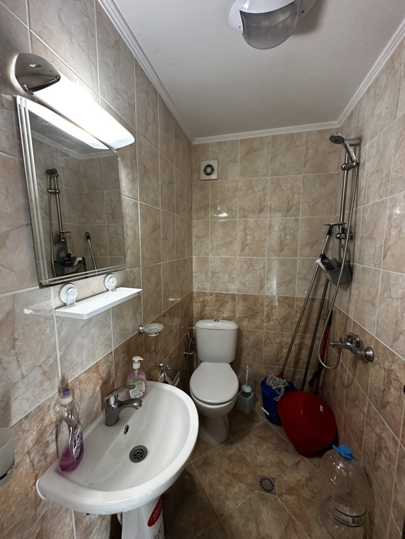 Продава КЪЩА, с. Долно Драглище, област Благоевград, снимка 7 - Къщи - 52196217