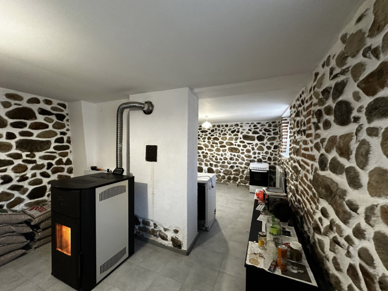 Продава КЪЩА, с. Долно Драглище, област Благоевград, снимка 16 - Къщи - 52196217