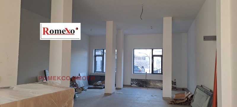 Продава  Магазин, град Пловдив, Център •  374 000 EUR • ID 89826194 — holmes.bg - [1] 