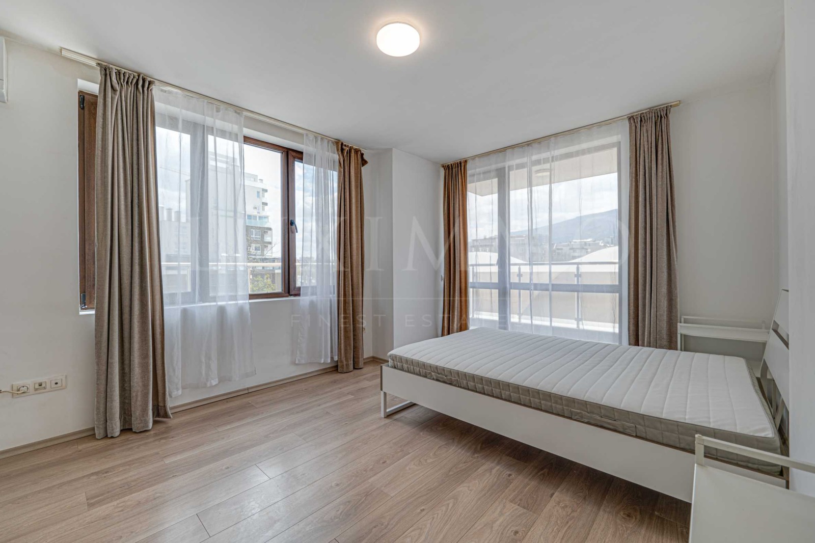 Продава 4-СТАЕН, гр. София, Кръстова вада, снимка 9 - Апартаменти - 54309692