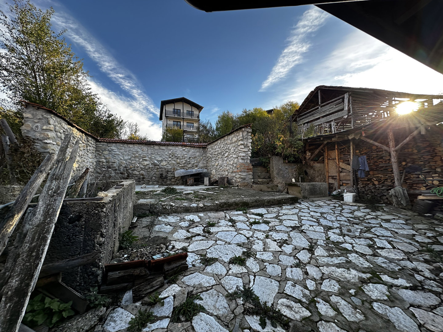 Продава КЪЩА, с. Долно Драглище, област Благоевград, снимка 2 - Къщи - 52196217