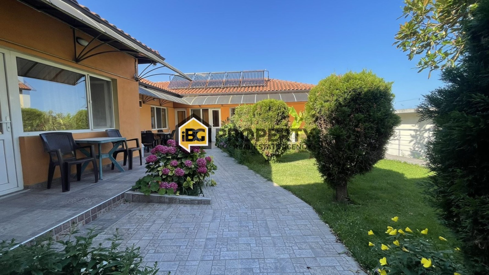Продава КЪЩА, гр. Бяла, област Варна, снимка 3 - Къщи - 55348397
