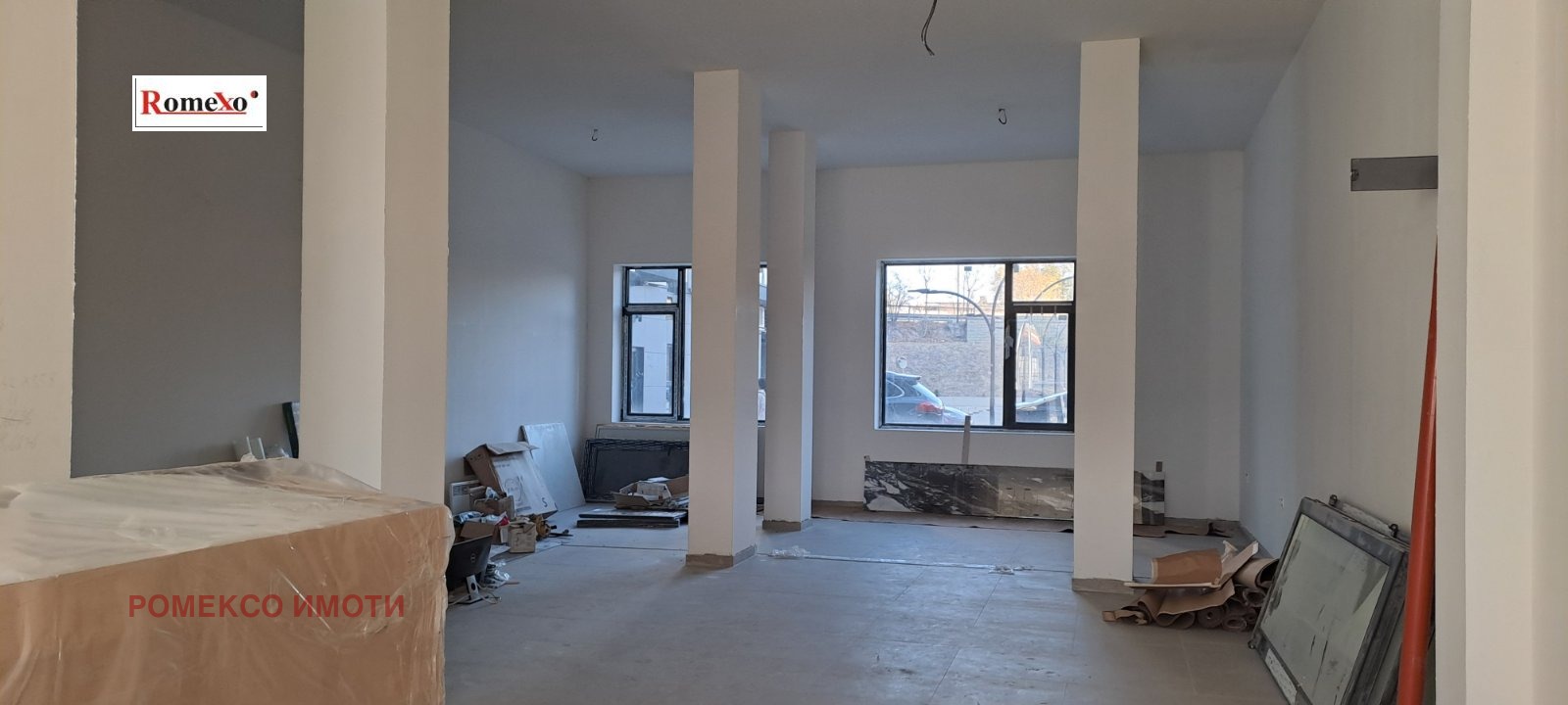 Продава МАГАЗИН, гр. Пловдив, Център, снимка 2 - Магазини - 48028299