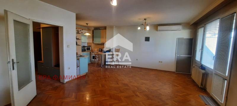 En venta  1 dormitorio Sofia , Strelbishte , 90 metros cuadrados | 79412884 - imagen [5]